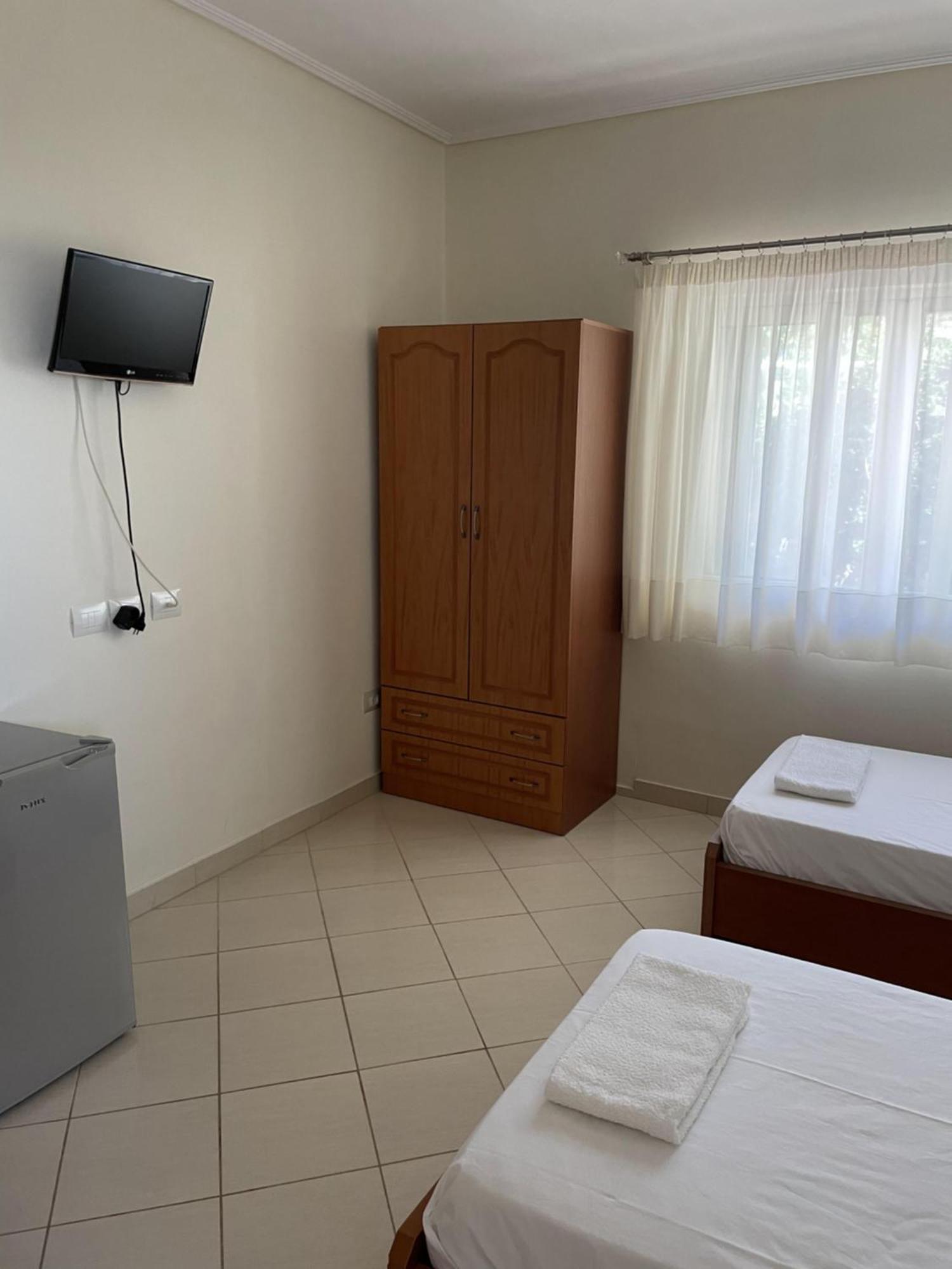 Olympian Rooms Dhërmi Exteriér fotografie